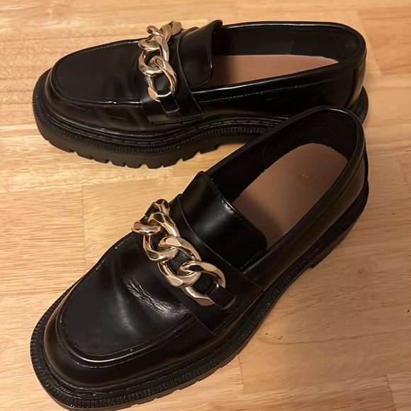 H&M Loafers - Picture 3 of 4